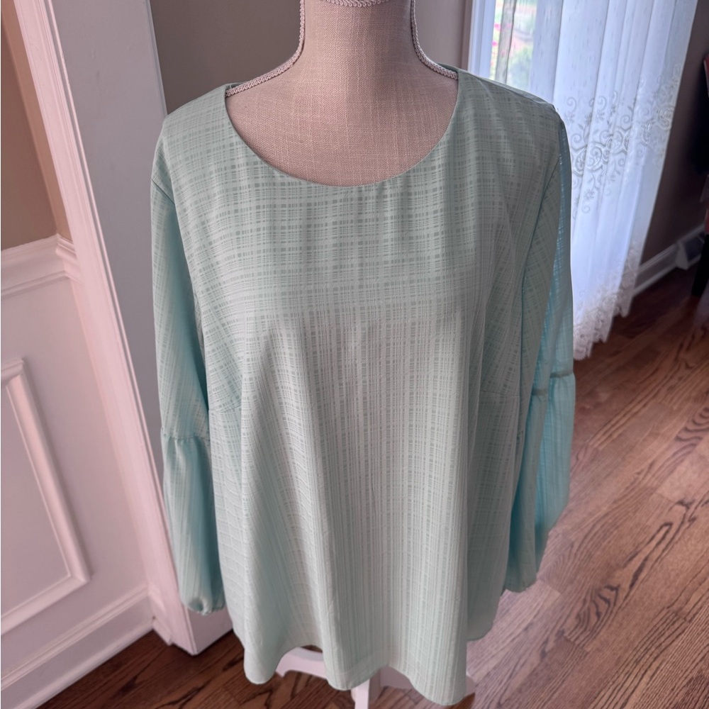 NWT Investments Woman 2X Top blouse Top Mint Green‎ Balloon Sleeves Lined
